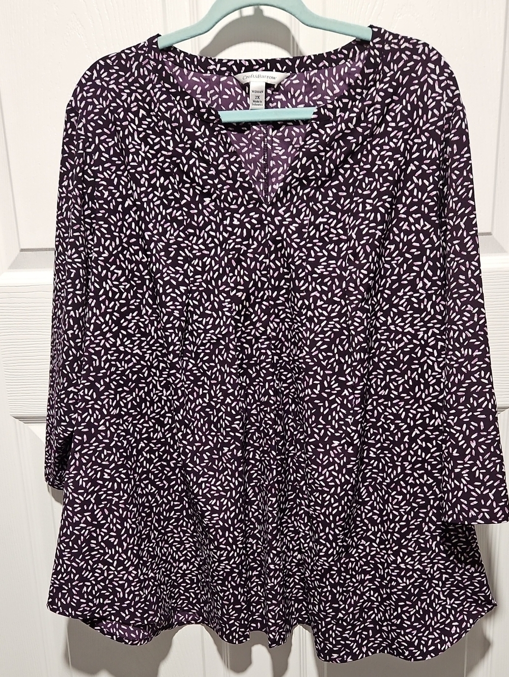 croft & barrow Purple and White Printed V-Neck Tunic Top - Picture 1 of 4